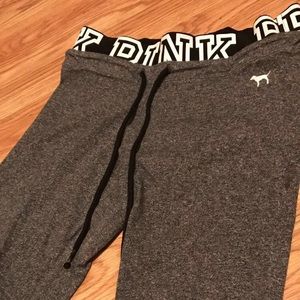 Victoria's Secret pink, leggings