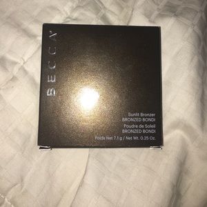 becca sunlit bronzer