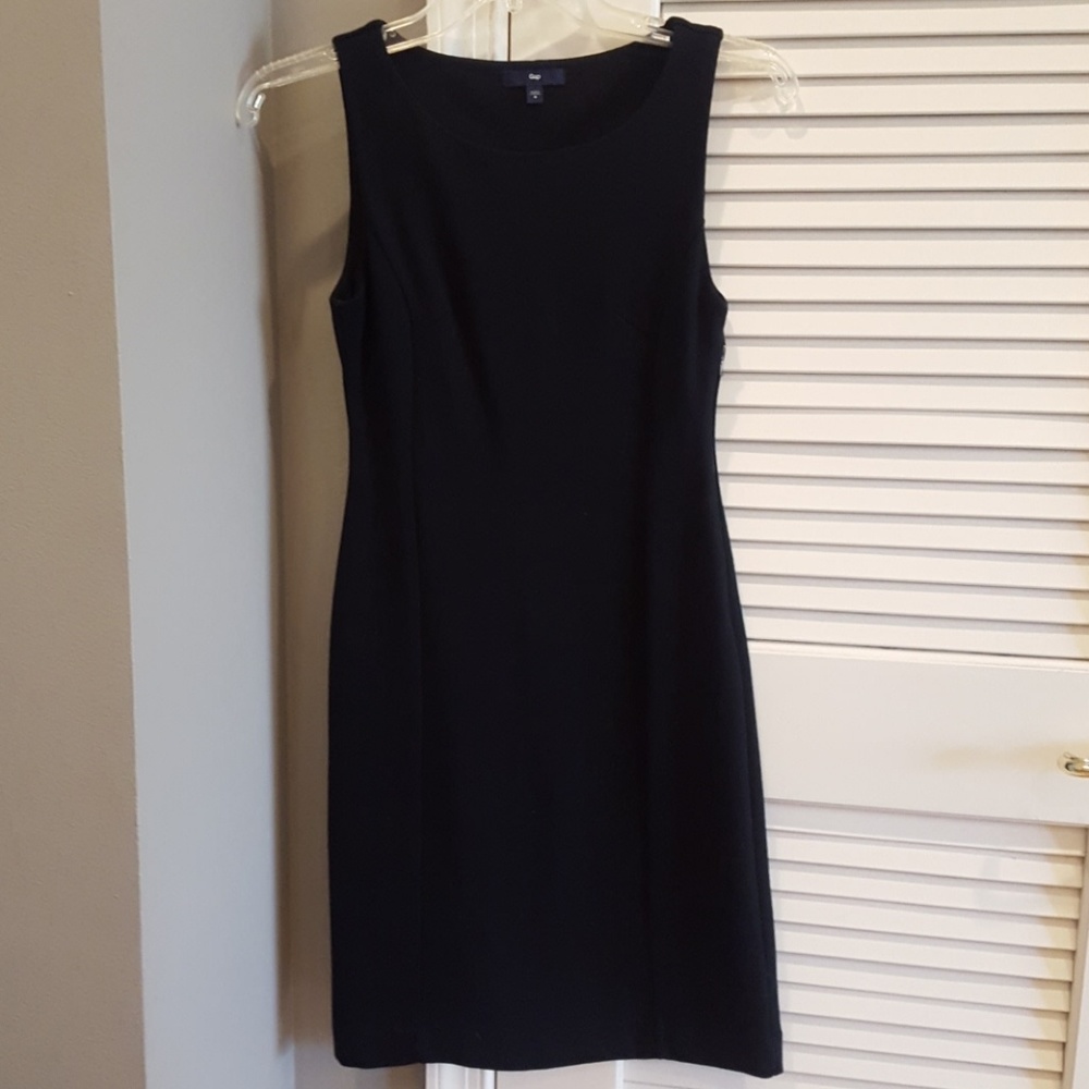GAP Black Sleeveless Dress w/ Exposed Side Zipper