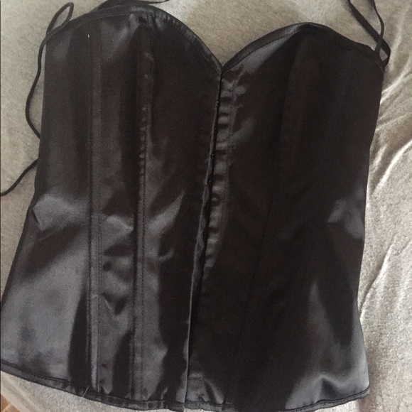 Black corset - Picture 1 of 4