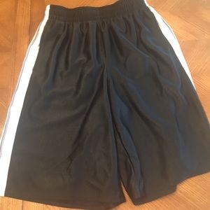 Basketball shorts