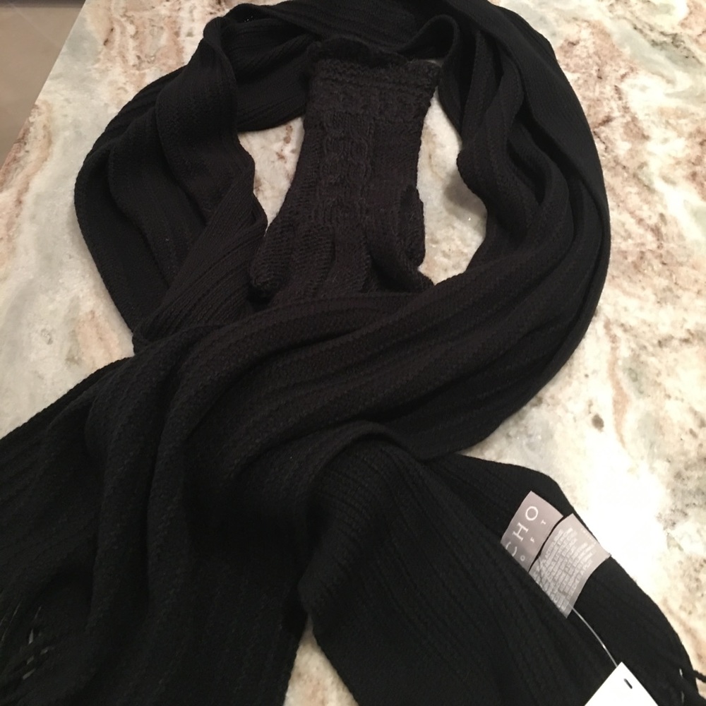 Echo scarf and gloves