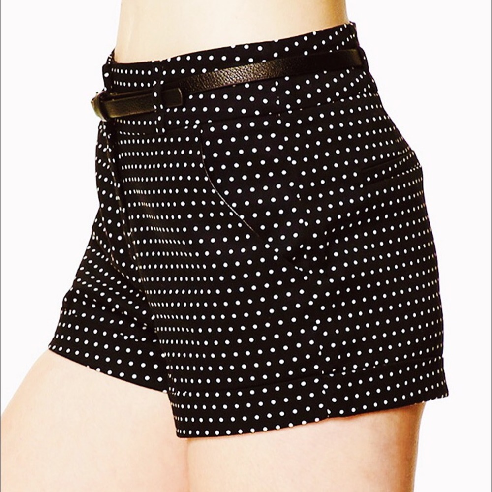 ❤️ Forever 21 Polka Dot Shorts ❤️