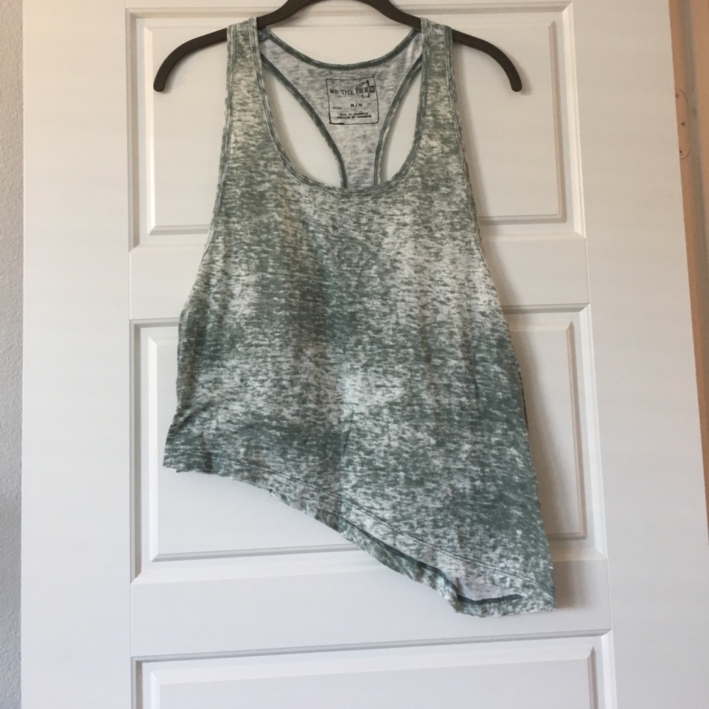 We the Free asymmetrical tank
