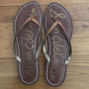 Sam Edelman flip flops
