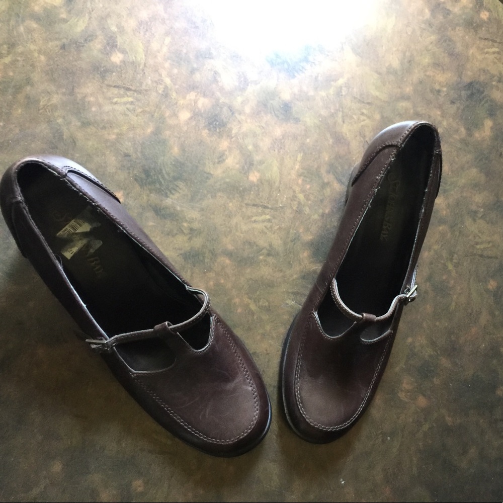 St. John's bay shoes
