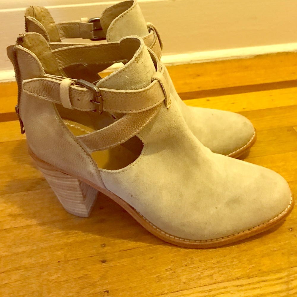 Shoes.