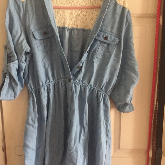 TWO DRESSES - Picture 3 of 6