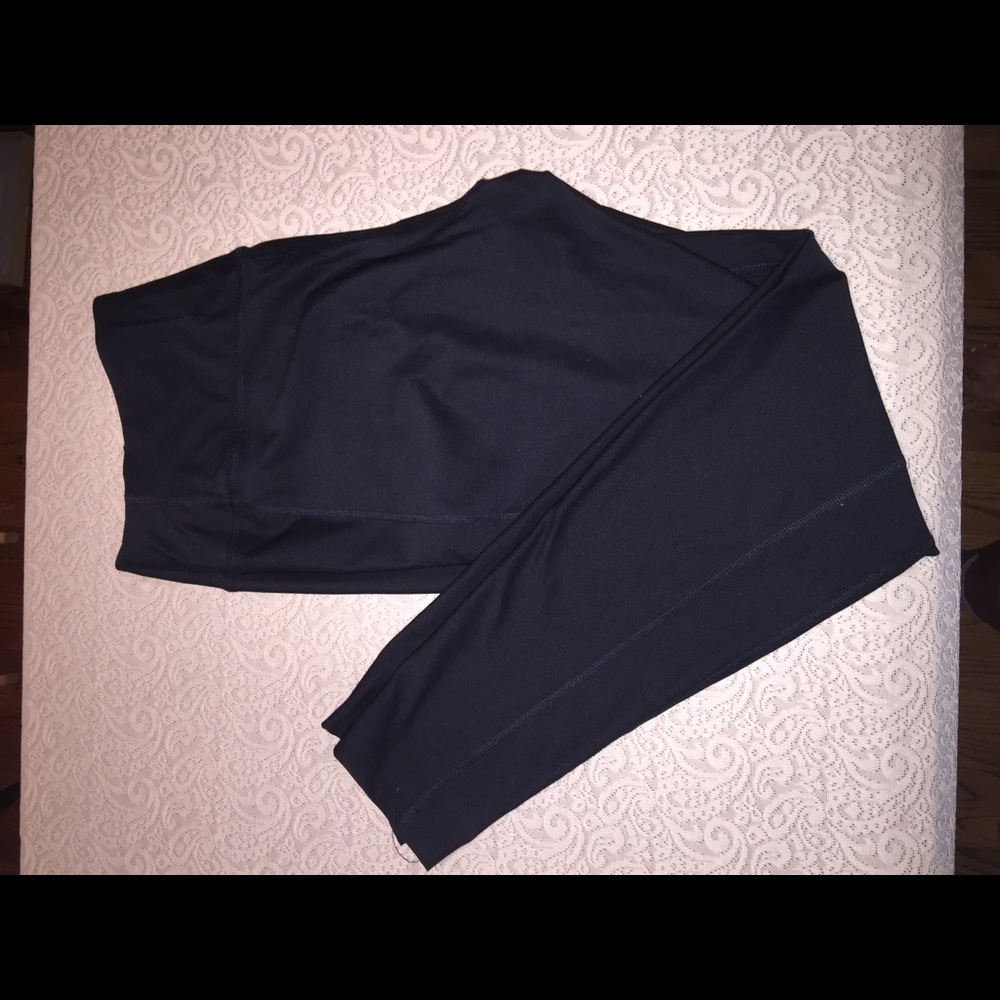 XL women's Nike dri-fit leggings