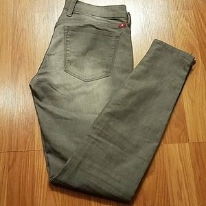 Lucky brand Charlie super skinny jeans