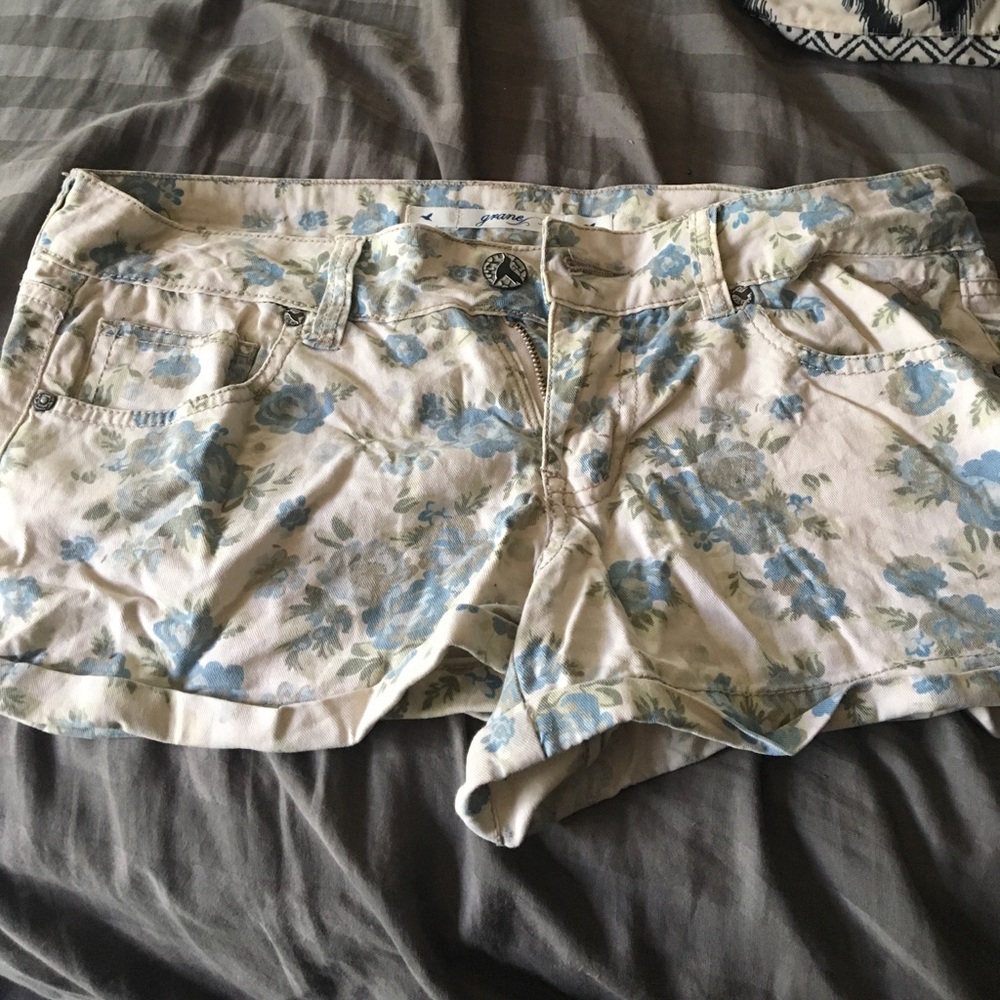 Juniors shorts