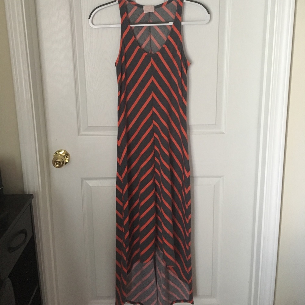 Hi-low maxi dress