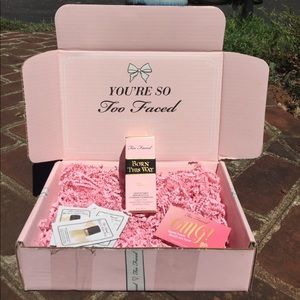 NEW Too Faced Foundation - Porcelain