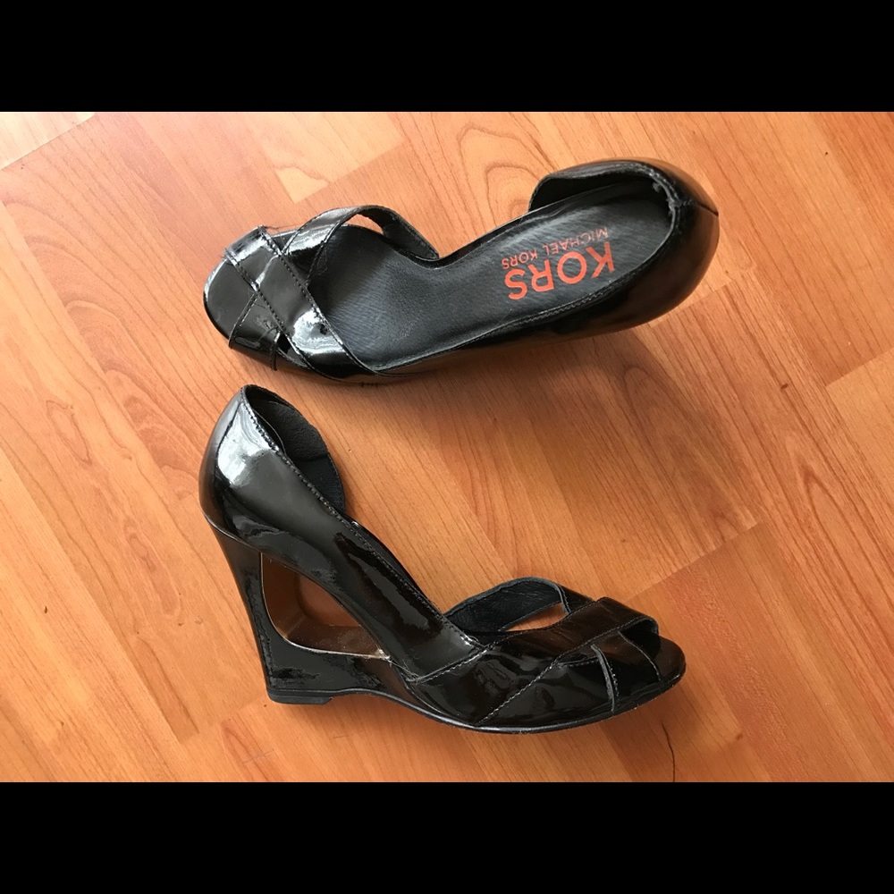 Black Michael Kors heels