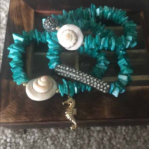 Set of three beautiful Bracelets - Picture 3 of 8