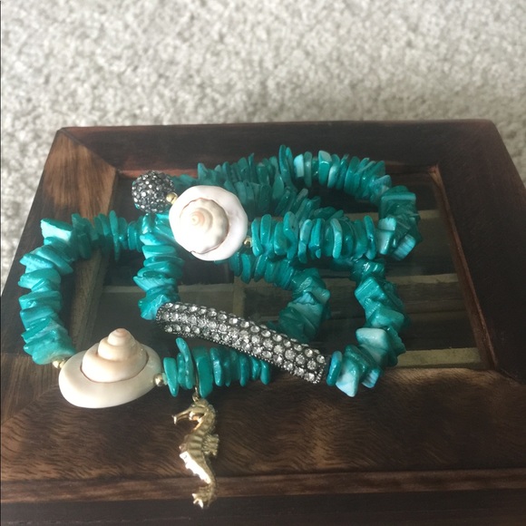 Set of three beautiful Bracelets - Picture 4 of 8