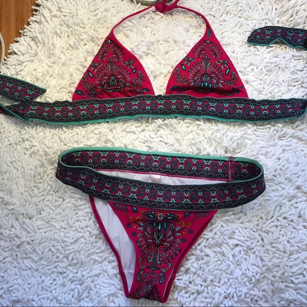 Victoria's Secret bikini set 👙