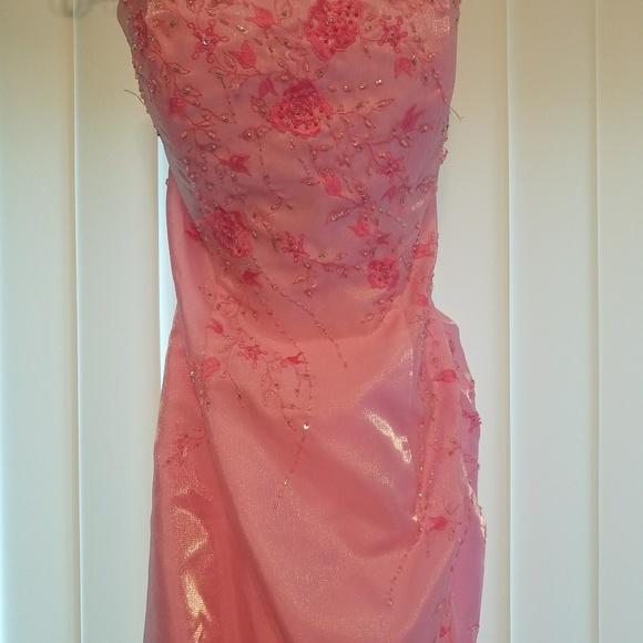 Beautiful junior dress - Picture 2 of 5