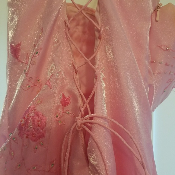 Beautiful junior dress - Picture 3 of 5