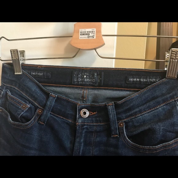 Lucky Brand Sweet Boot Jeans - Picture 4 of 4