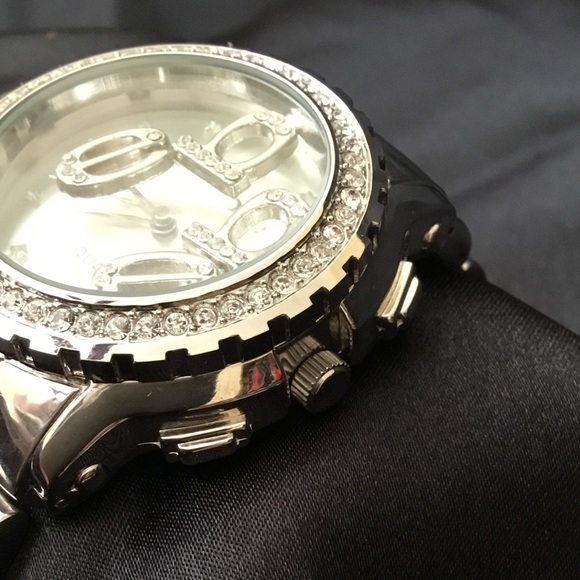 Bebe crystal Quartz with "floating Bebe" - Picture 2 of 5