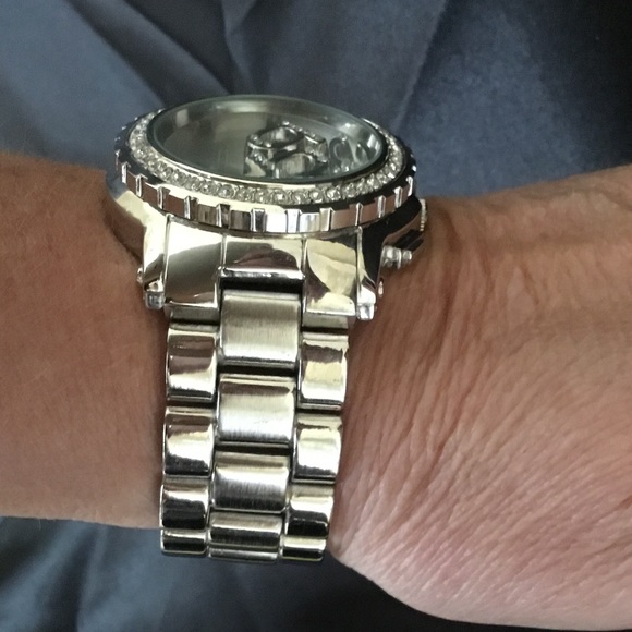 Bebe crystal Quartz with "floating Bebe" - Picture 5 of 5