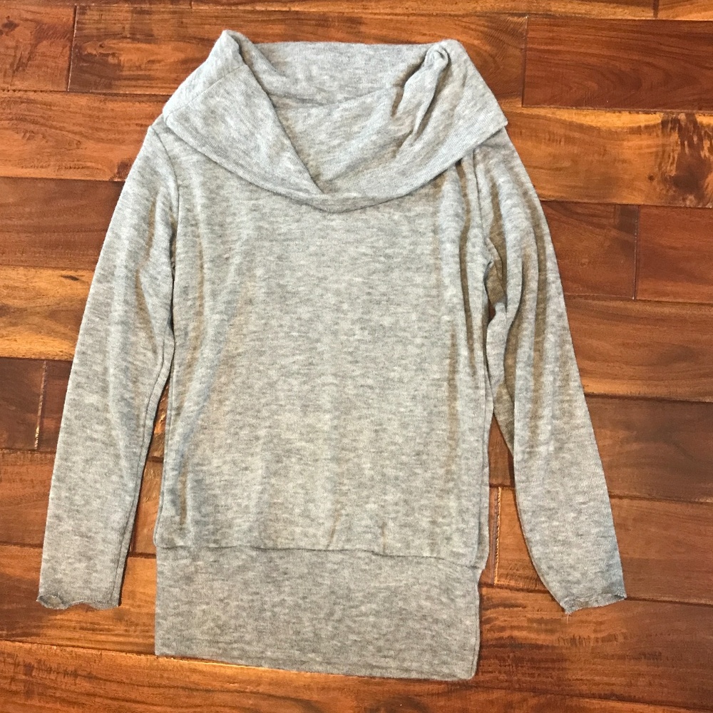 Cupshe Cowl-neck Sweater, Medium