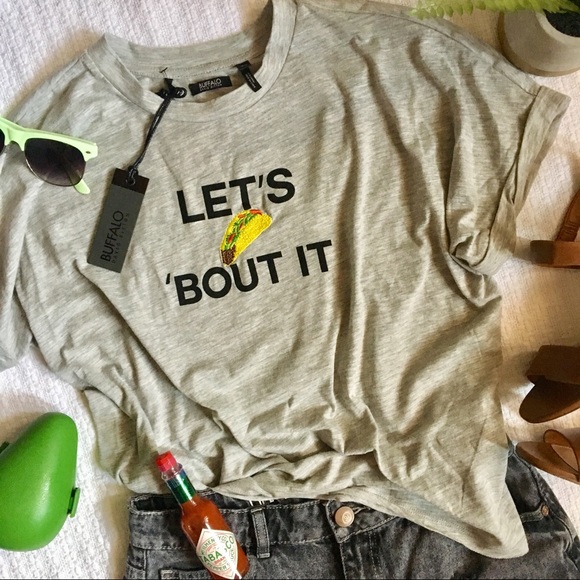 Buffalo David Bitton Tops - 🎉HP🎉 Buffalo David Bitton Shirt 🌮