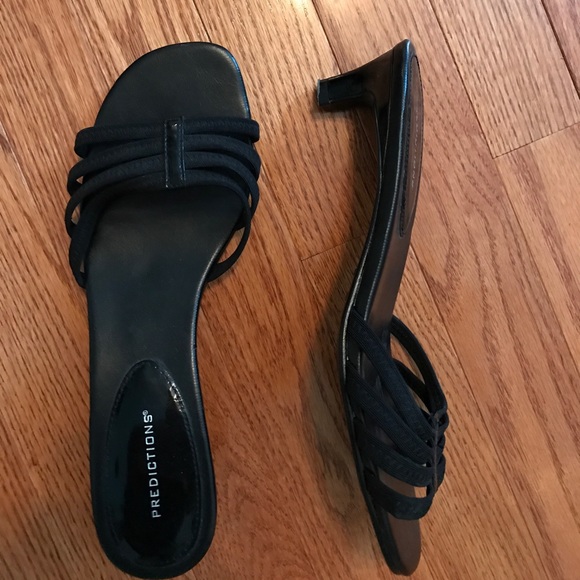 Wide feet heels - Picture 2 of 5