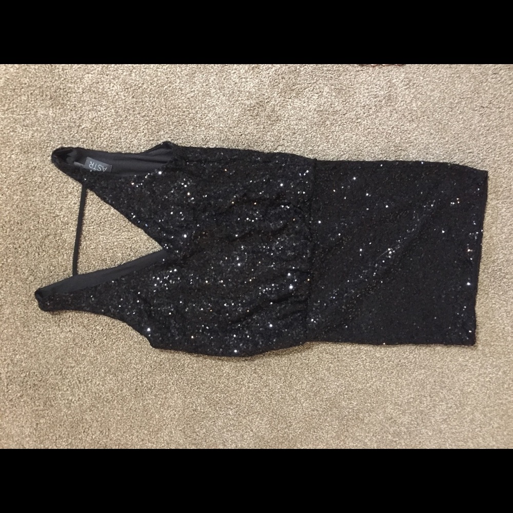 Black sequence short dress