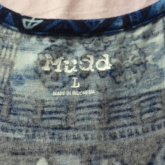 Tank top - Picture 2 of 2