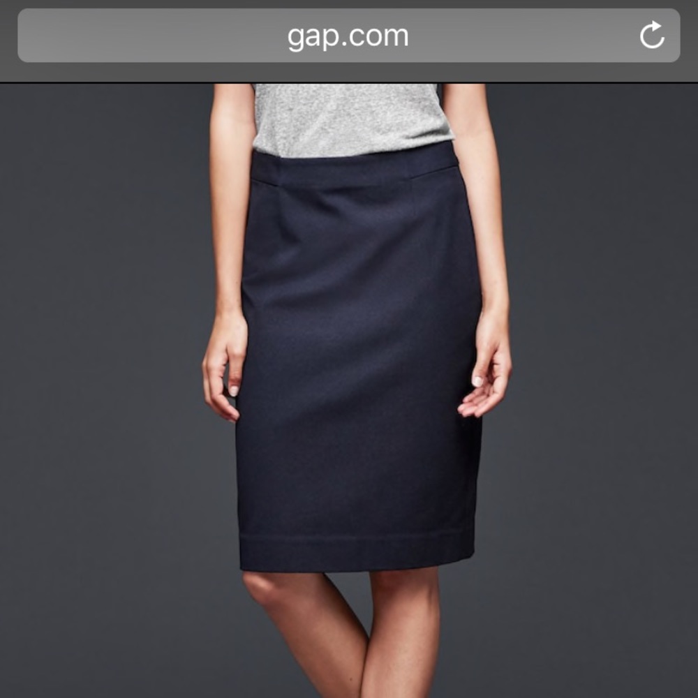 BLACK NWT GAP pencil skirt