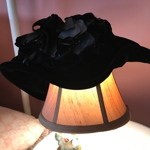 NWT Vintage Donna Karan Collection Velvet Hat