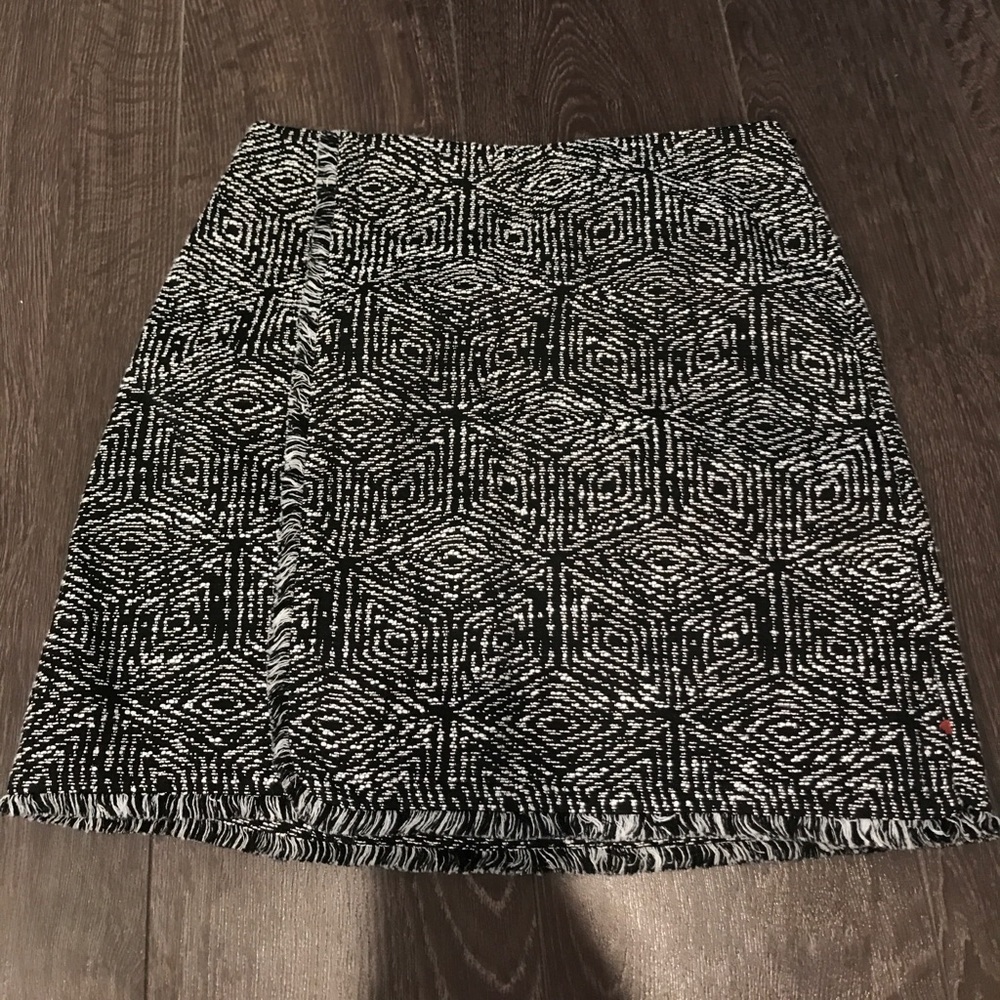 Brand new skirt