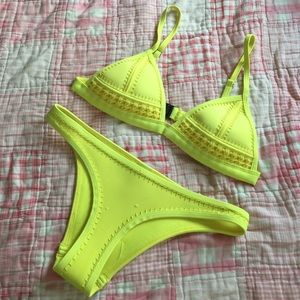 Triangl Gigi Lemonello