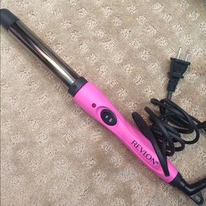 Revlon clipless curling wand