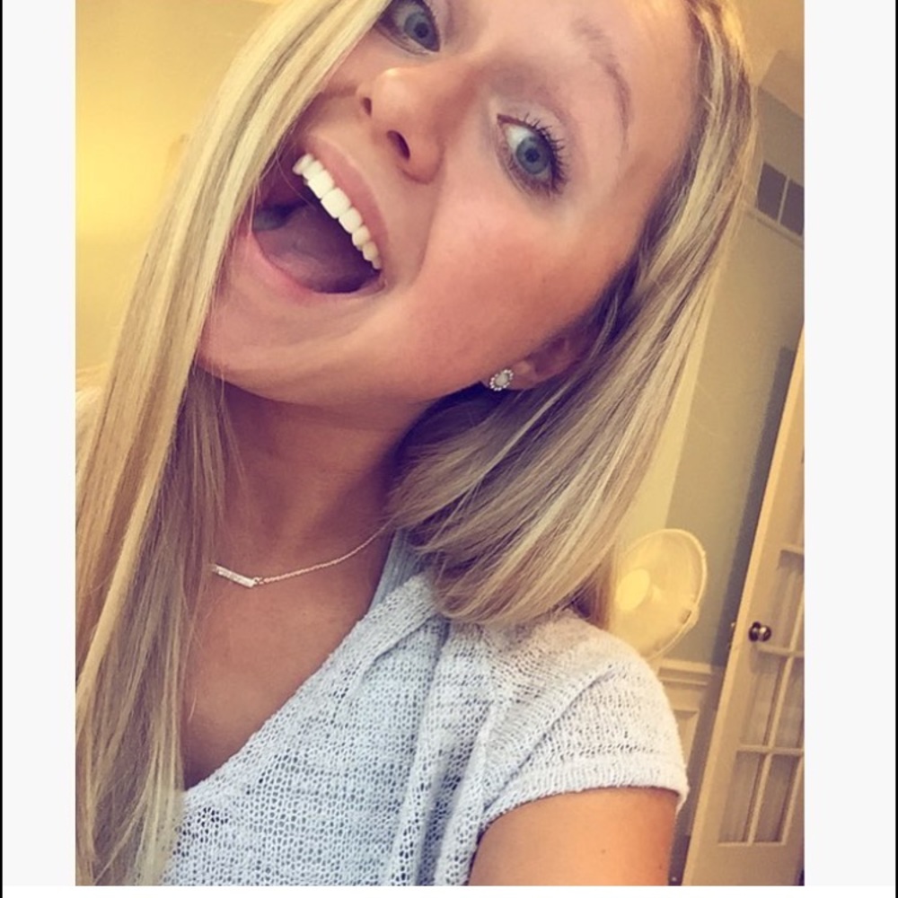 Meet your Posher, Sophie