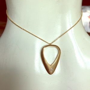 14k pendant necklace with 4 pave diamonds