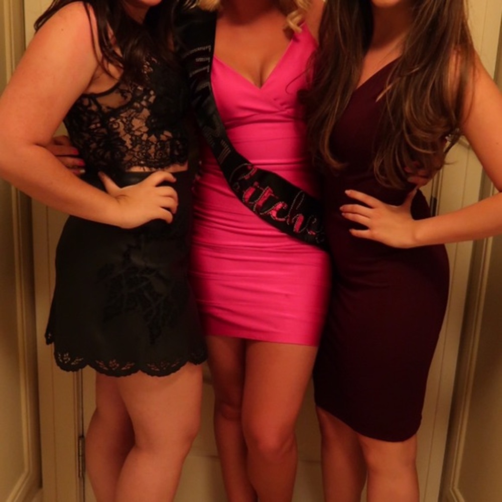 STUNNING hot pink dress