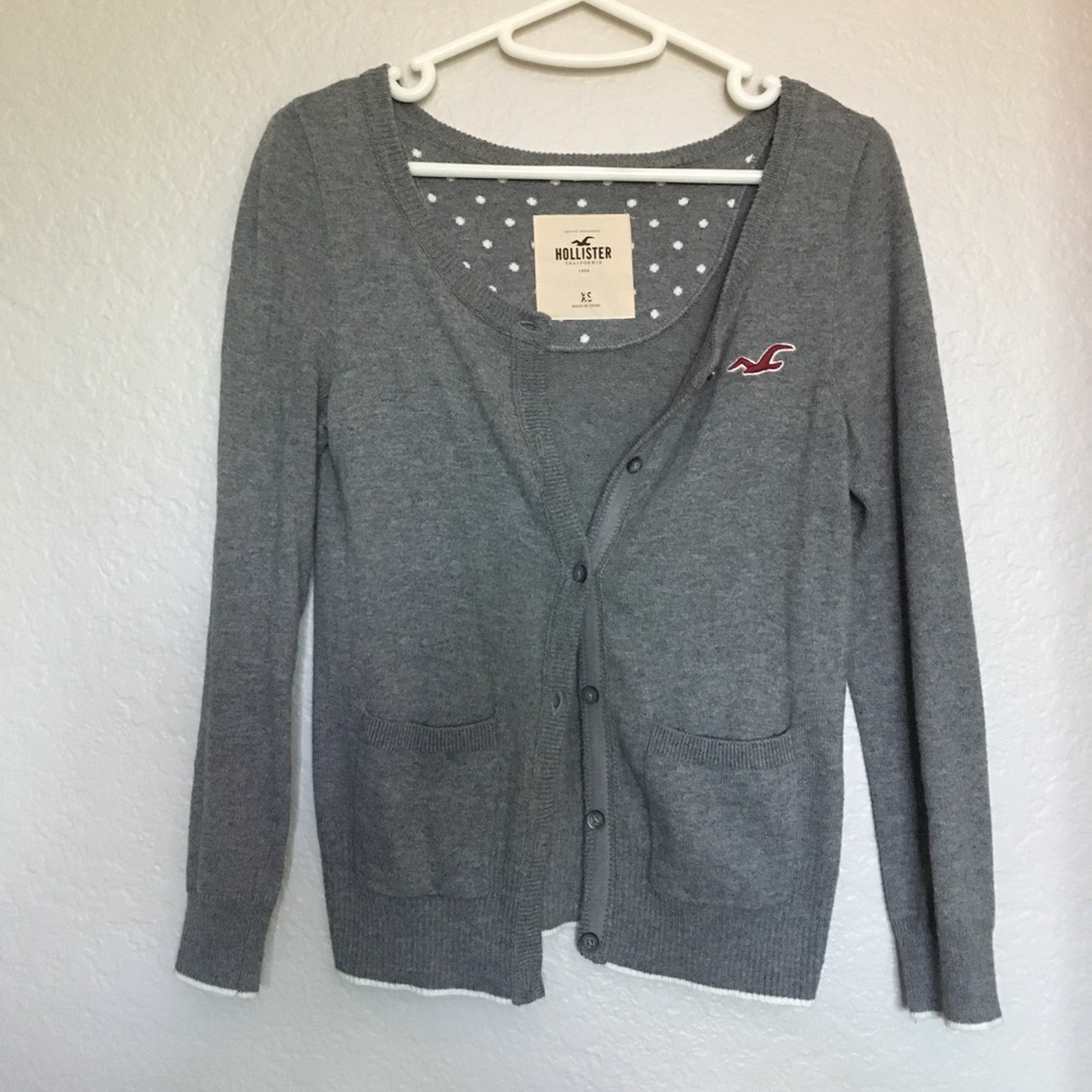 Cute Hollister Cardigan - Picture 1 of 3