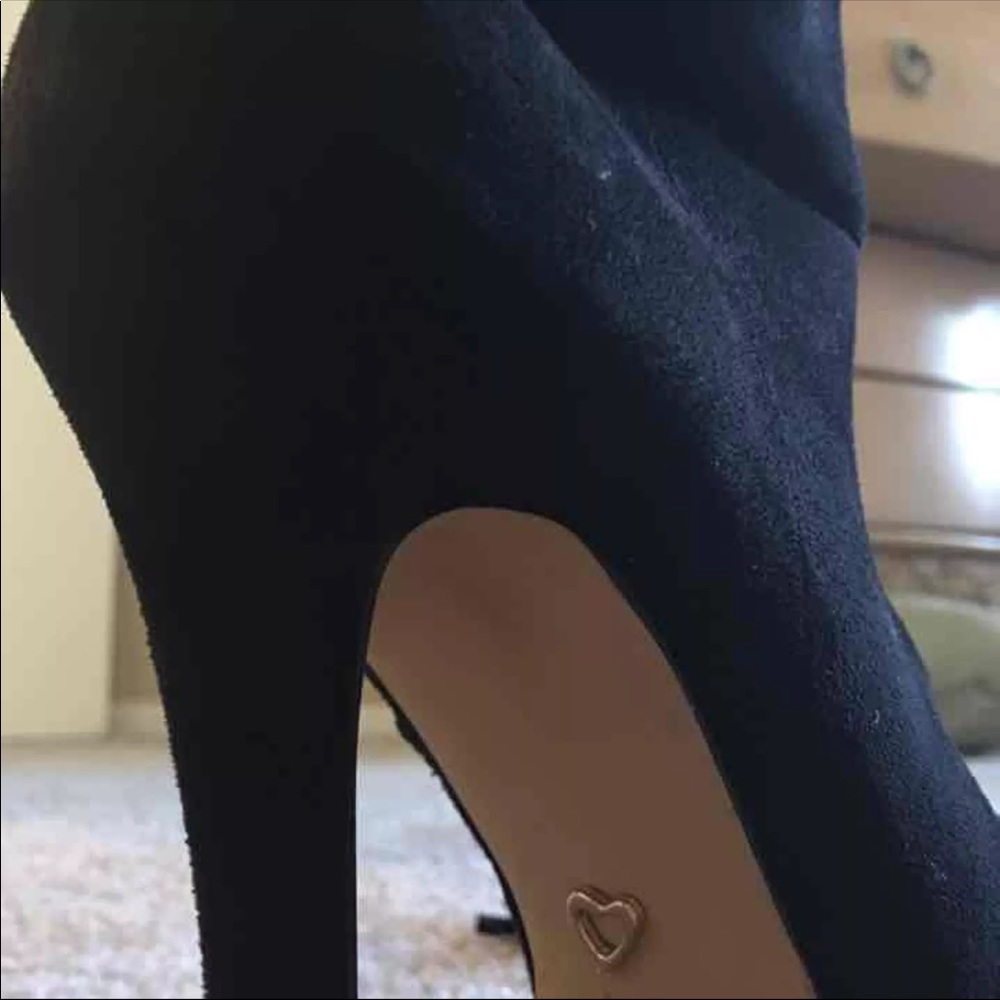 Black suede boots - Picture 2 of 3