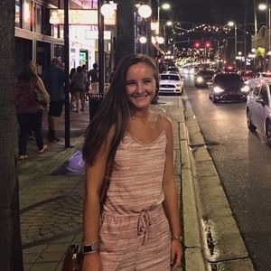 Meet your Posher, Kelly