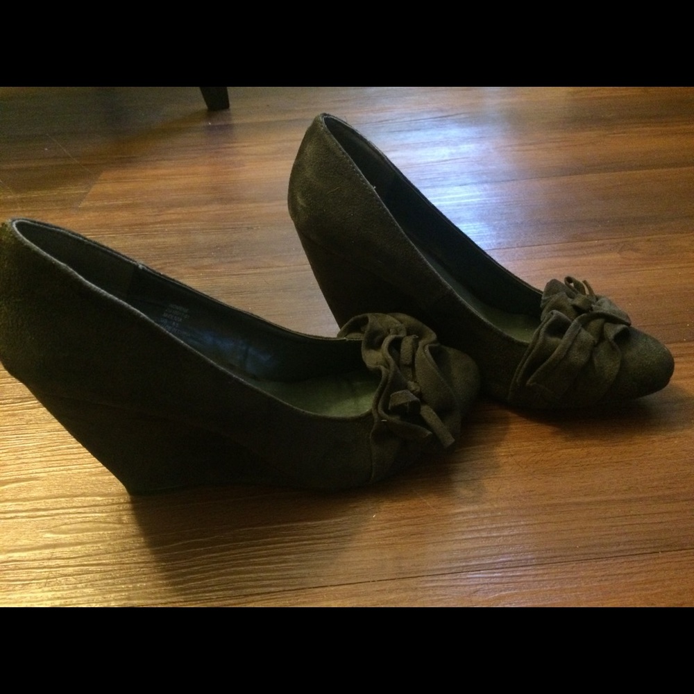 Cute brown faux suede wedge shoes