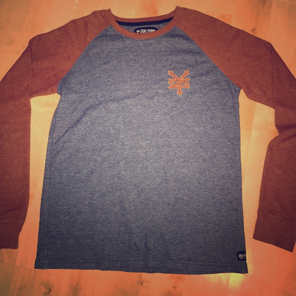 A long sleeve shirt