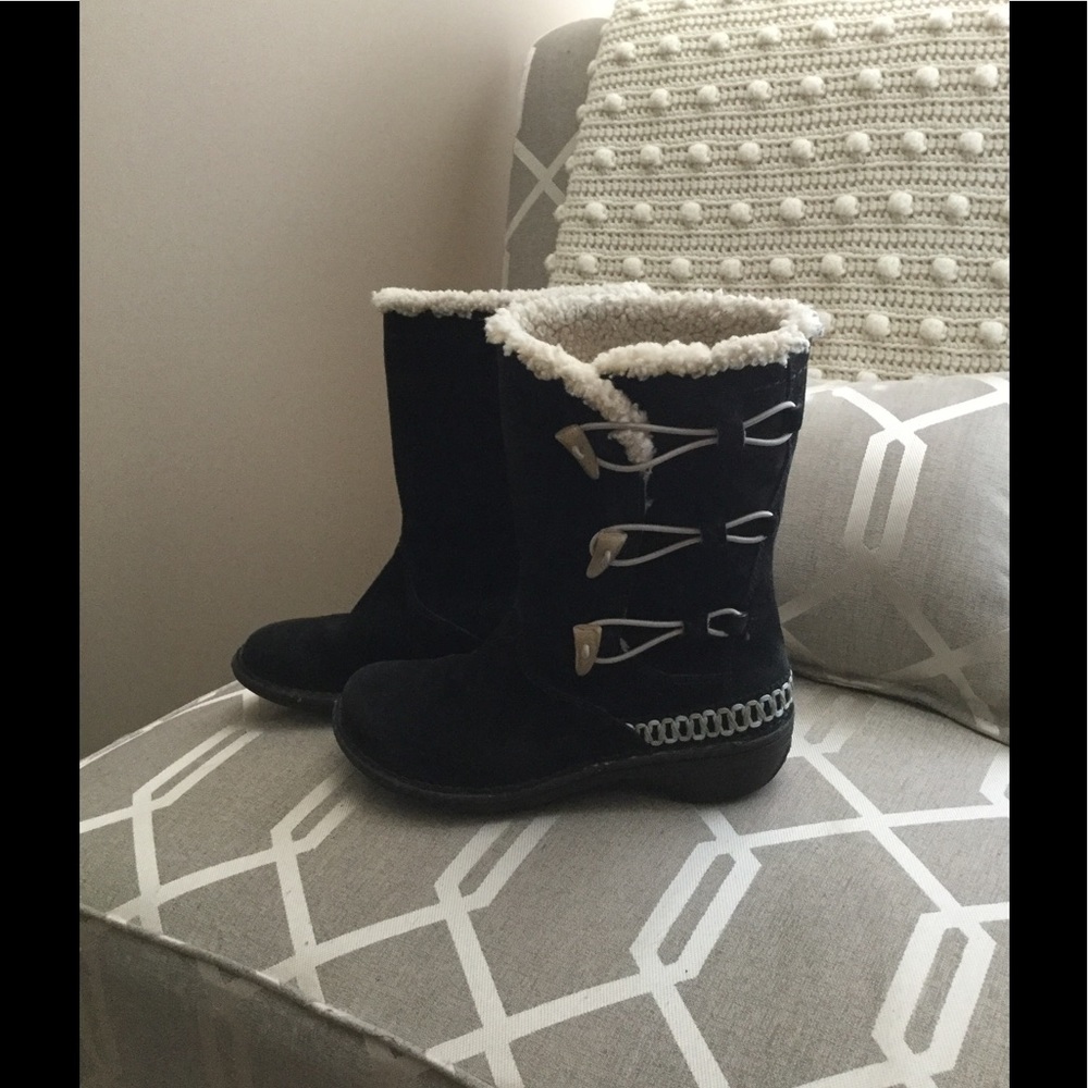 Black Ugg Boots