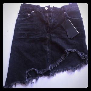 ZARA BLACK DENIM SKIRT