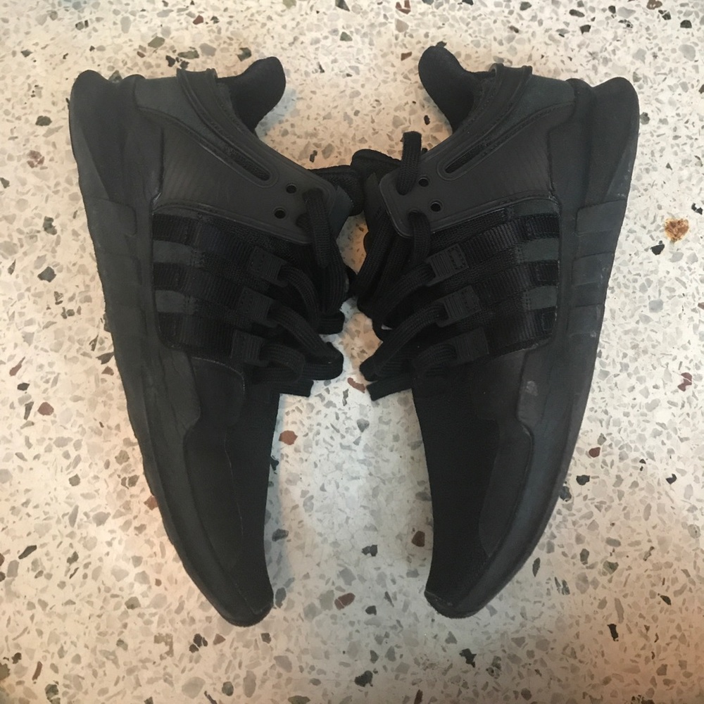 Triple black eat adidas