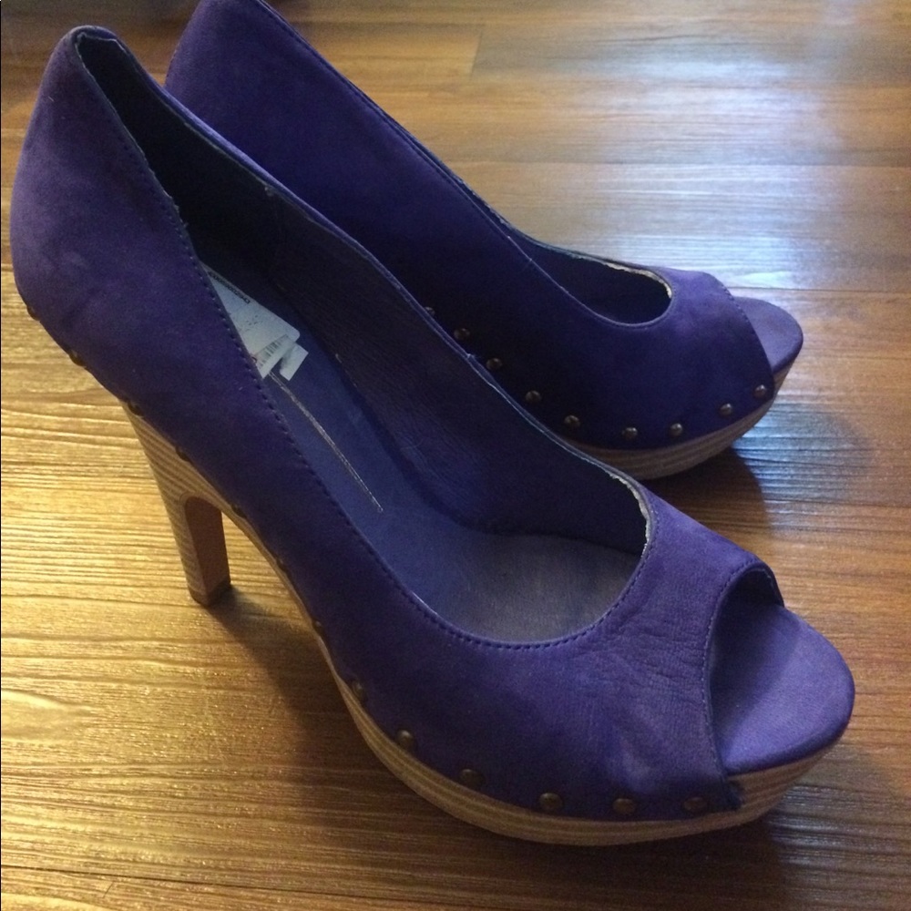 Dolce Vita open toe heels