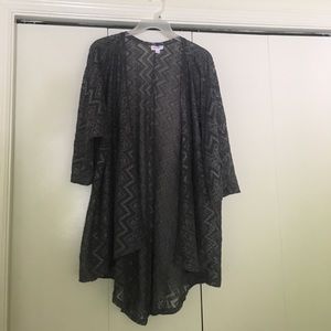 NWOT LulaRoe Lindsay Kimono