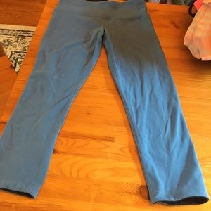 Lululemon reversible wonder under crops